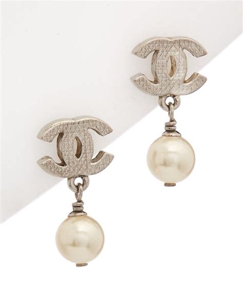 ohrringe von chanel|chanel earrings official site.